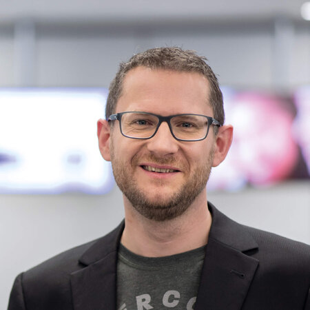 Portrait photo of Thomas