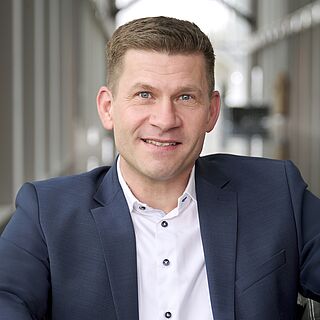 Carsten Theurer, Finanzvorstand